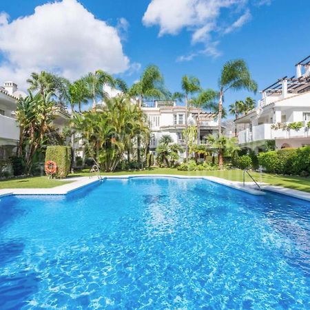Villa 4 Bed House With Pool Walk To Puerto Banus Fast Internet Marbella Exterior foto